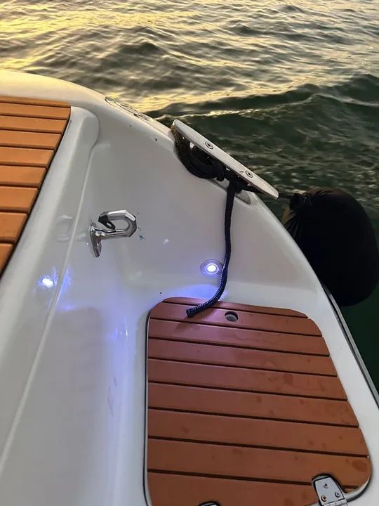 Lancha HD 26 pés Cabinada C.0.T.4 - Foto 10