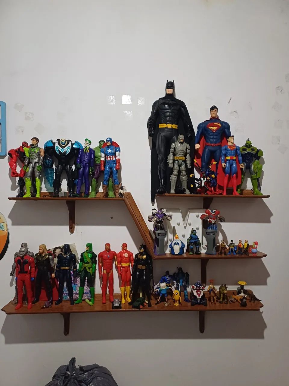 Coleção de Bonecos de Super-Heróis