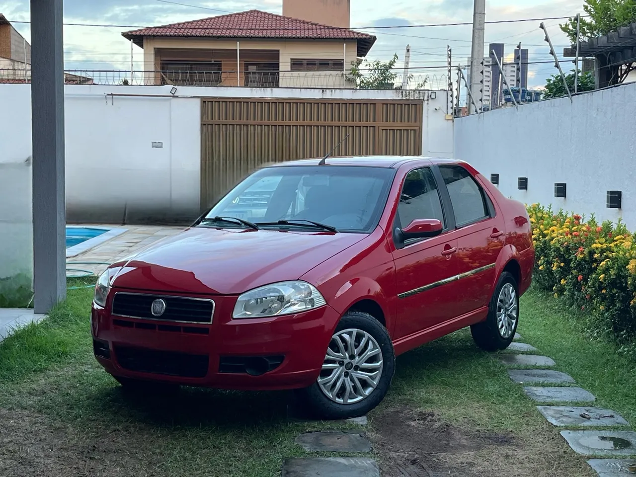 FIAT SIENA 2010 Usados e Novos