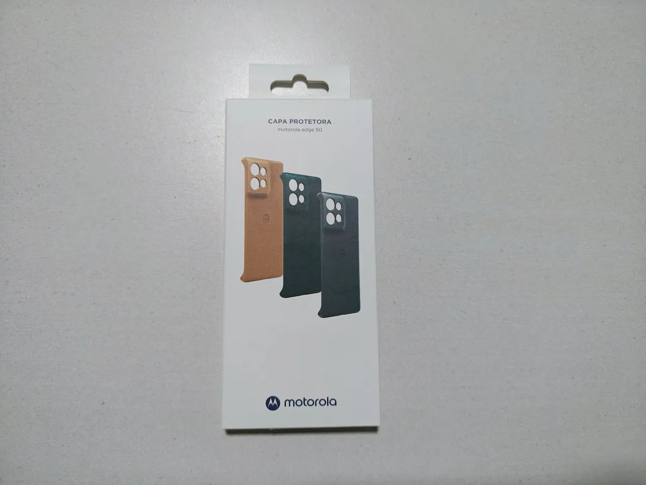 Capa protetora original para Motorola Edge 50 - Peach Fuzz