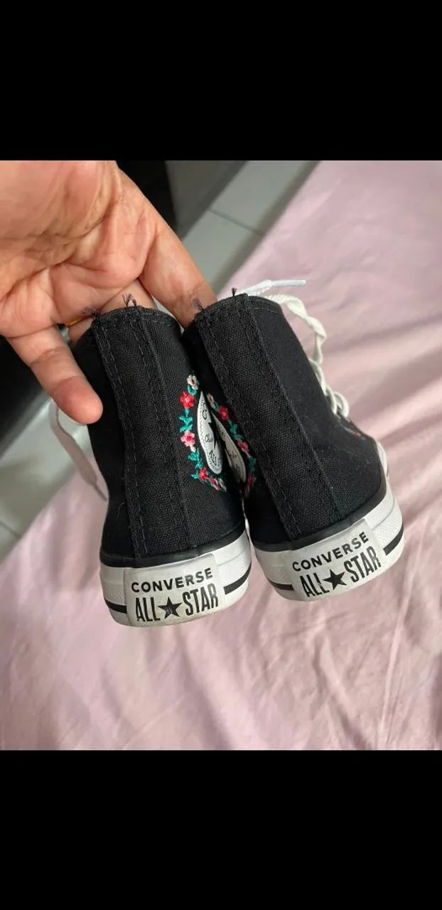 Tênis Converse All Star Infantil Bordado tamanho 26 rosa e 27 preto. 