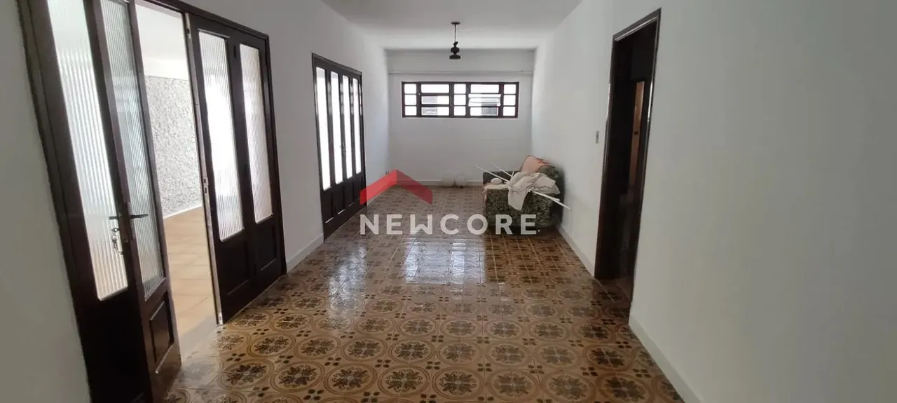 Casa em Avenida Presidente Kennedy - Flórida - Praia Grande/SP
