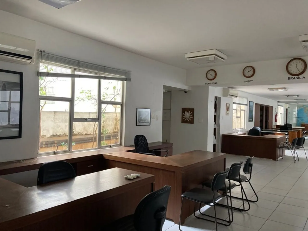 SALA COMERCIAL MOBILIADA PARA LOCAÇÃO SAVASSI 250 m²
