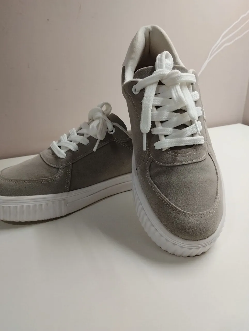 Tênis feminino Casual Cinza Vizzano