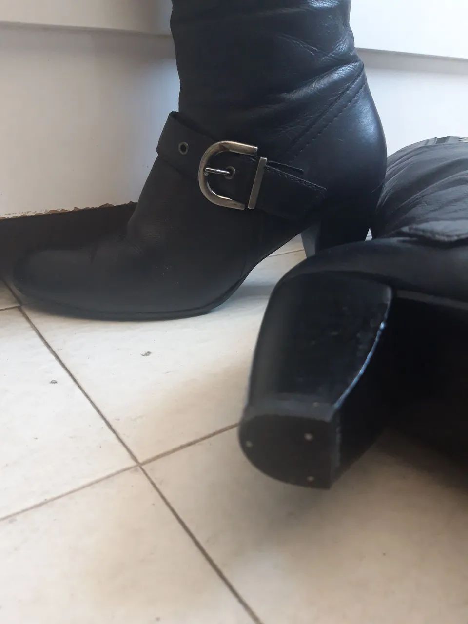 Botas couro de cano longo femininas  - Foto 4