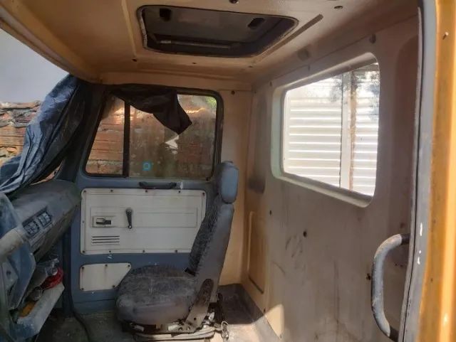 cabine de fibra , Scania caminhão matra - Foto 2