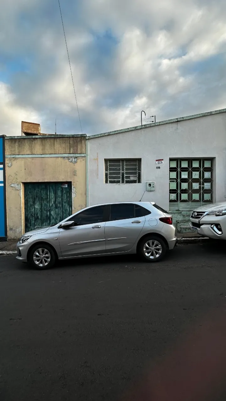 Casa e salão no centro de Arapiraca, próx ao bosque