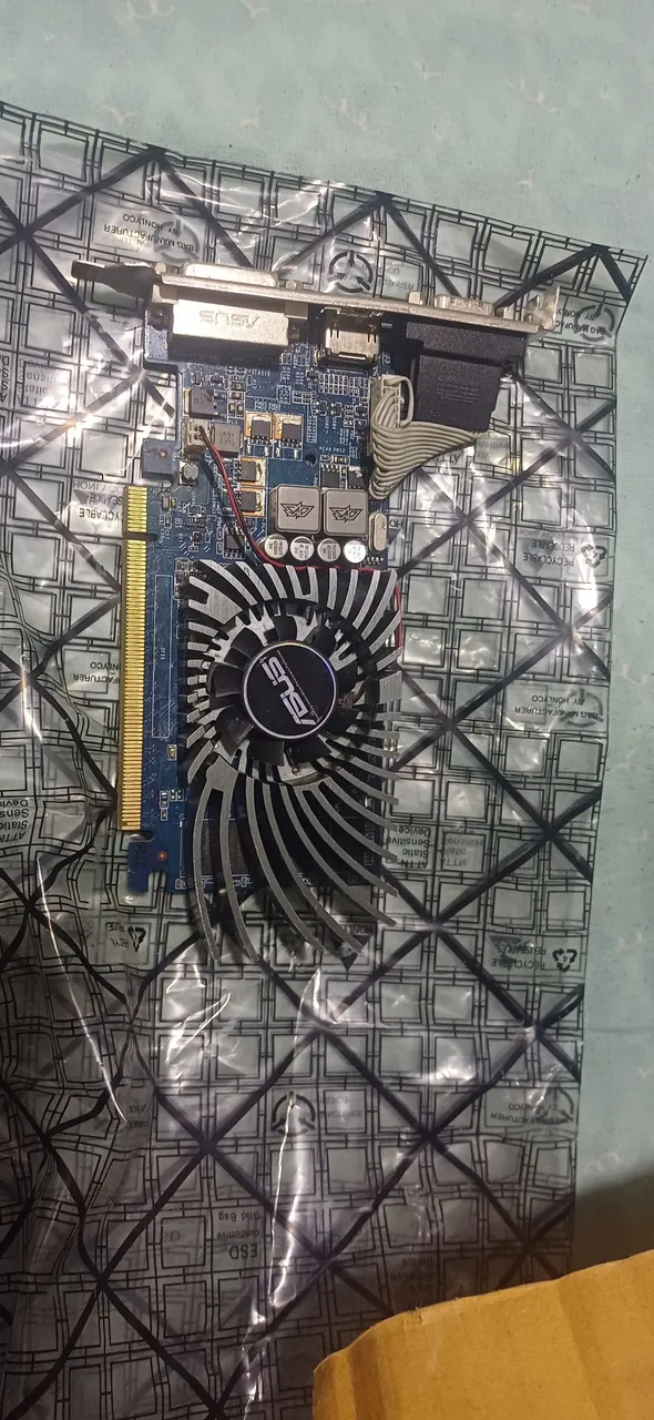 Placa de Vídeo ASUS gt640 2gb