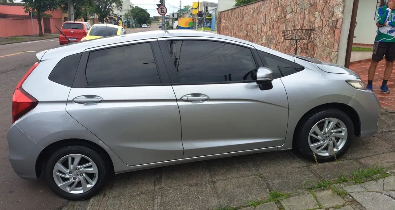 Honda Fit DX 1.5 38.000 km - Foto 4