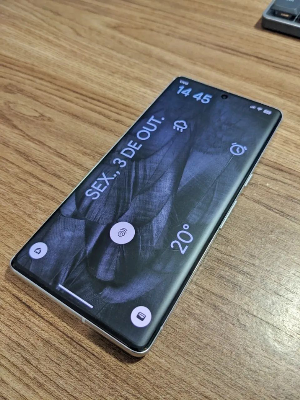 Google Pixel 7 Pro 128gb + 12gb - Celulares e Smartphones