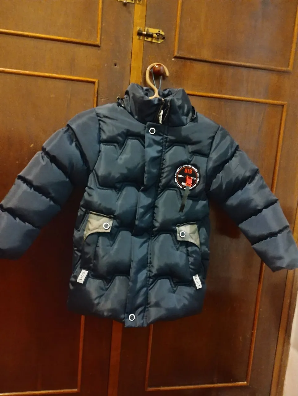 Sobretudo infantil para FRIO EXTREMO (neve, etc) 4 anos NOVO