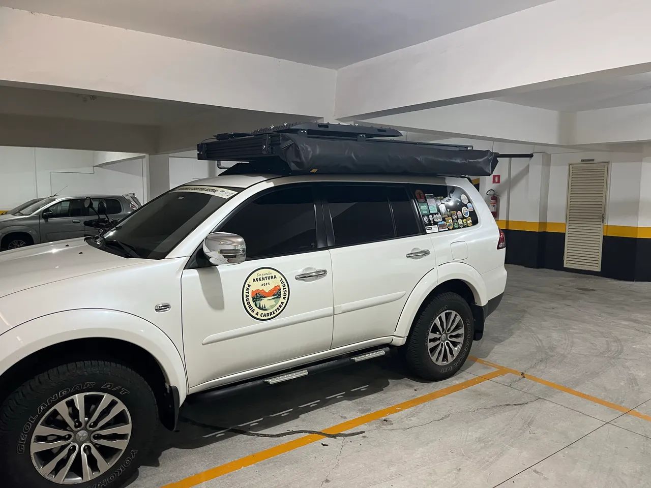 Barraca de teto mkk 140 e toldo asa de morcego