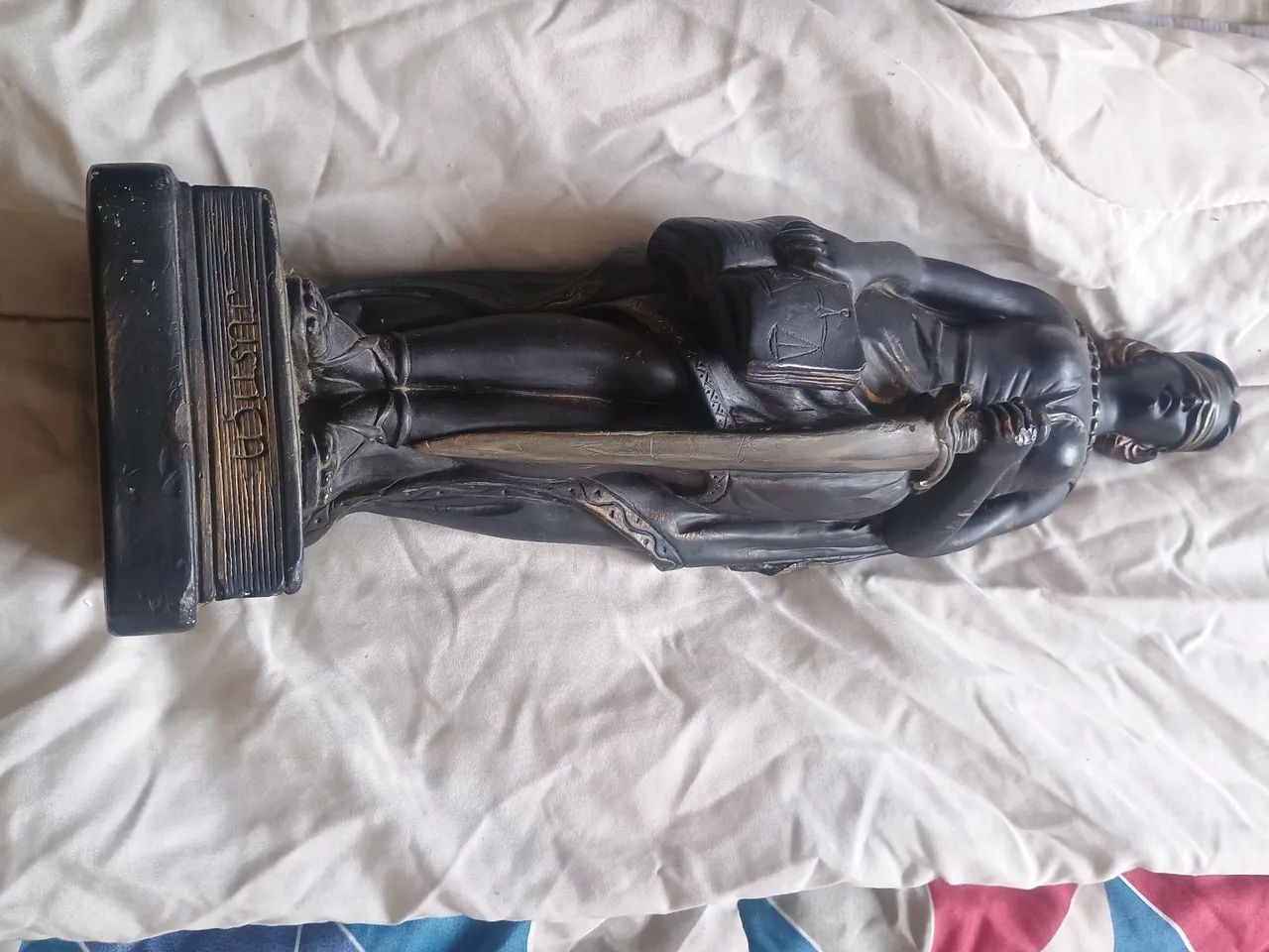 Estátua de Direito - Foto 5
