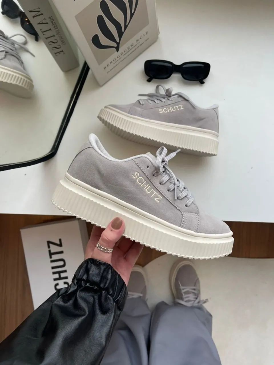 Tênis Schutz Feminino Linha Luxo Cinza/Preto/Marrom - Foto 5