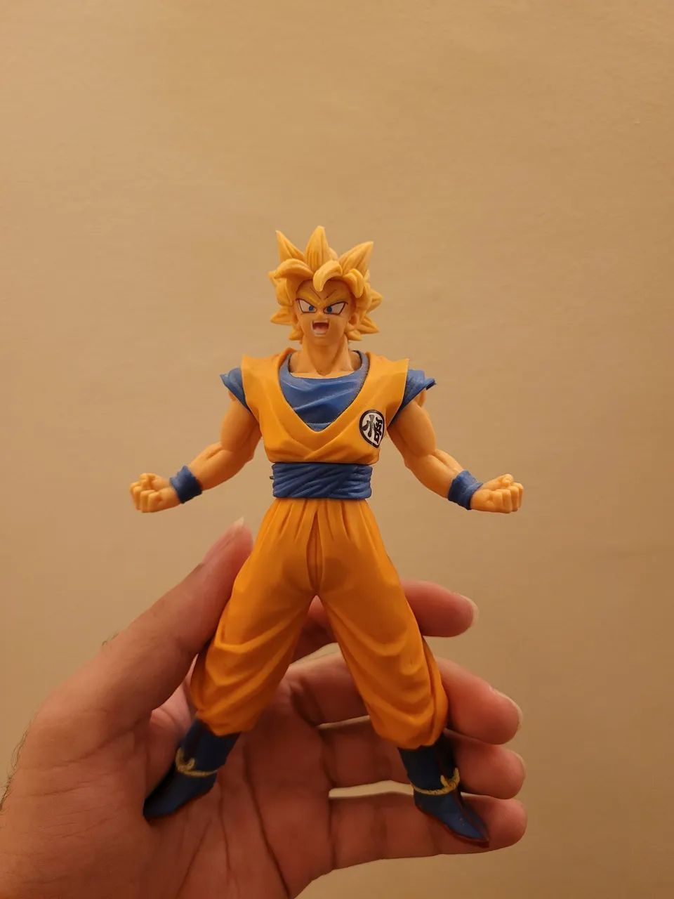 Action Figure Goku Super Saiyajin