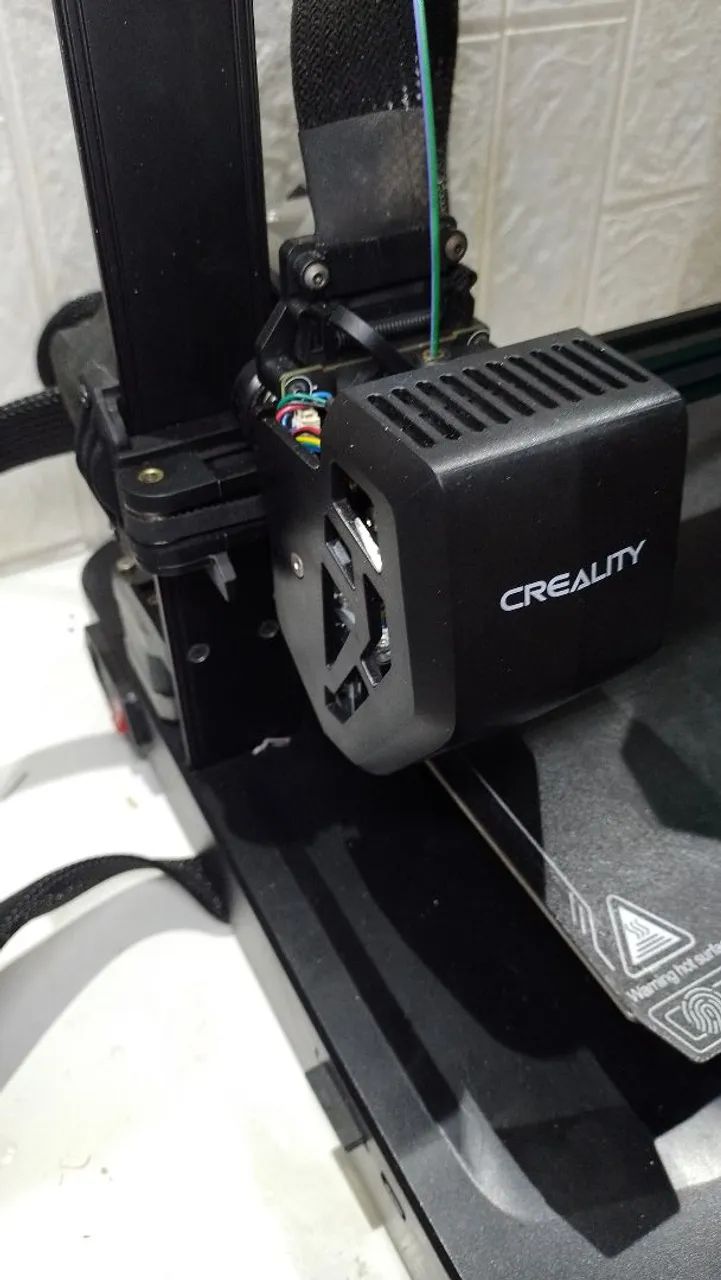 Impressora 3D Creality Ender 3V3 SE  - Foto 3
