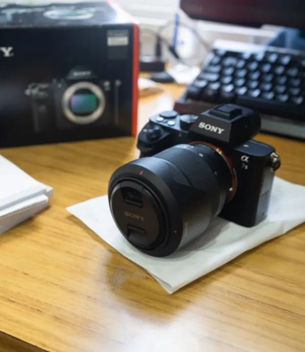 Sony alpha 7ii com a lente kit 28-70mm FE 3.5