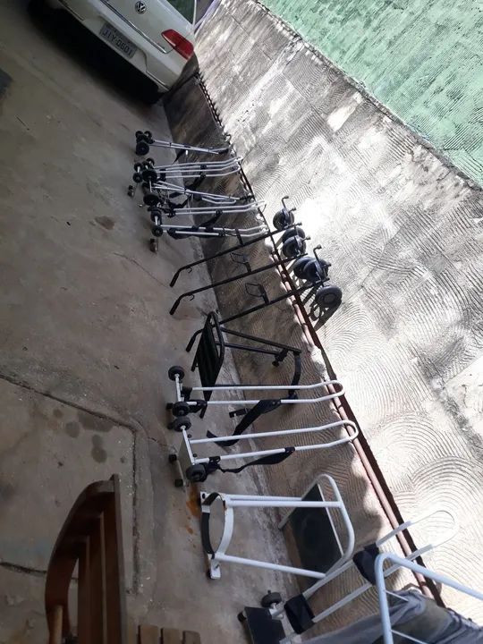 Carrinhos de mão para transporte de cilindros - Foto 3