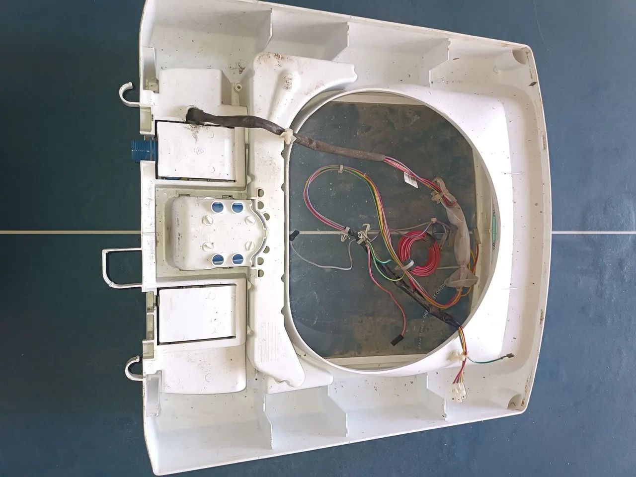 Máquina de lavar Eletrolux LT09B " tampa superior e chicote completo,sem placa de comando" - Foto 3