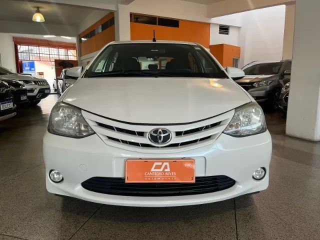 Toyota Etios XS 1.5 flex 2017 - Foto 5