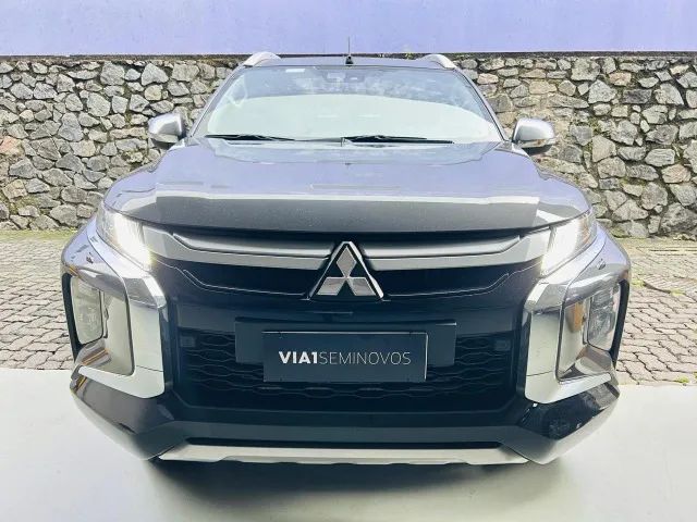 Mitsubishi L200 2024