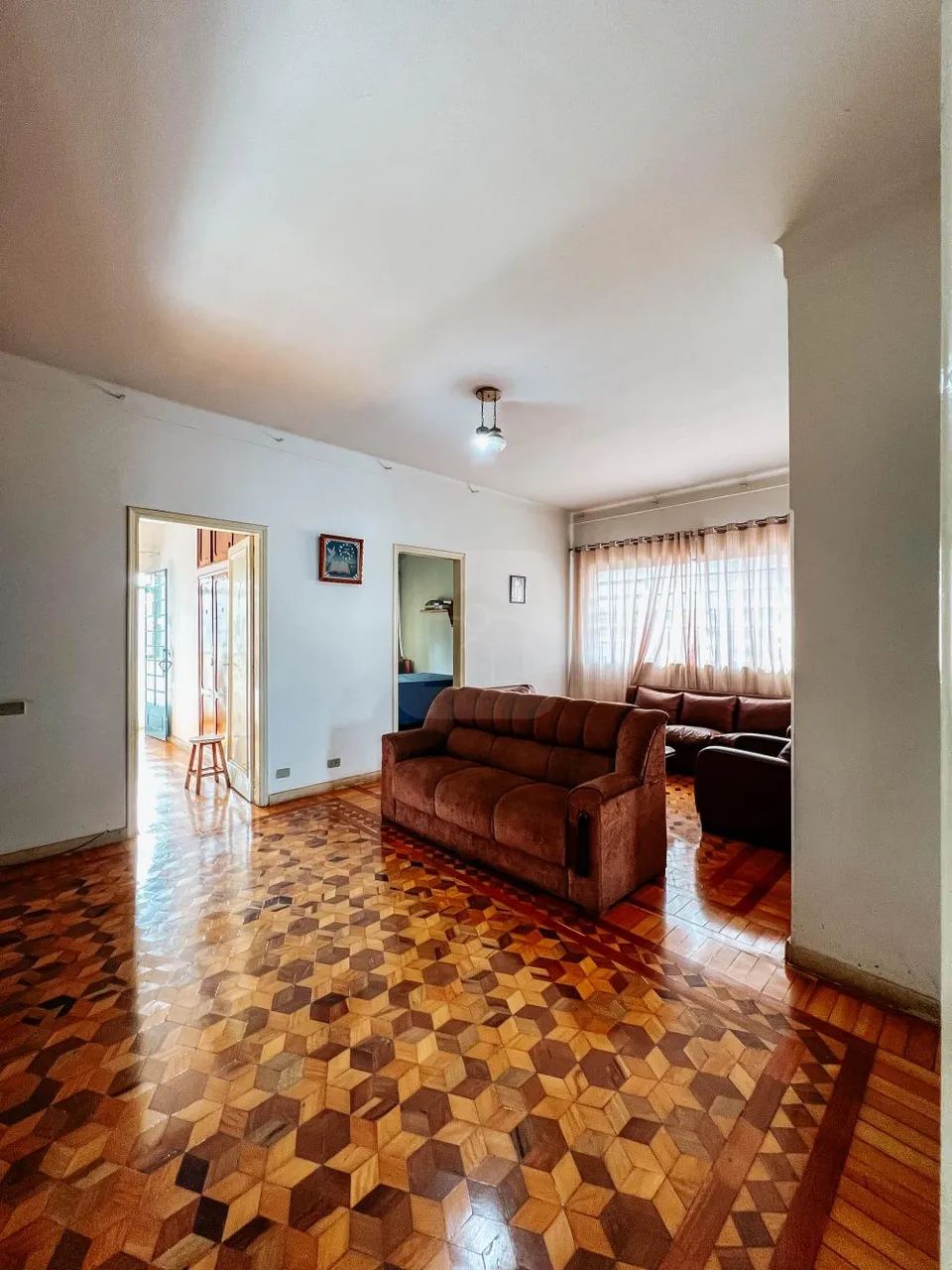 Prédio com Loja Comercial e Apartamento para venda no Bairro Martins - Foto 3