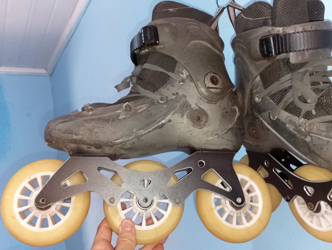 Patins usado Customizado, BOTA EXTERNA SEBA, Base híbrida HD, Rodas Led 110 mm  - Foto 2