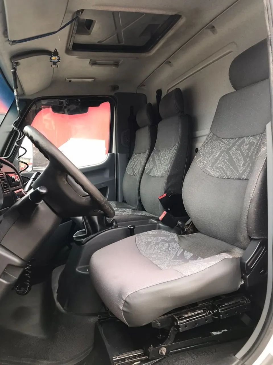 MERCEDES-BENZ ACCELO 1016 2014/2014 TRUCADO (6x2) COM BAÚ. - Foto 11