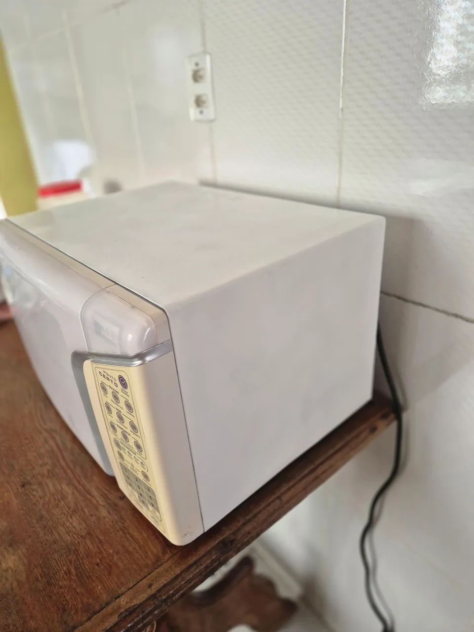 Microondas Eletrolux 31 Litros  - Foto 4