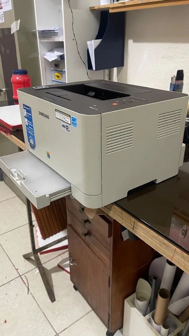 Impressora cor Samsung Xpress C4010w - Foto 3
