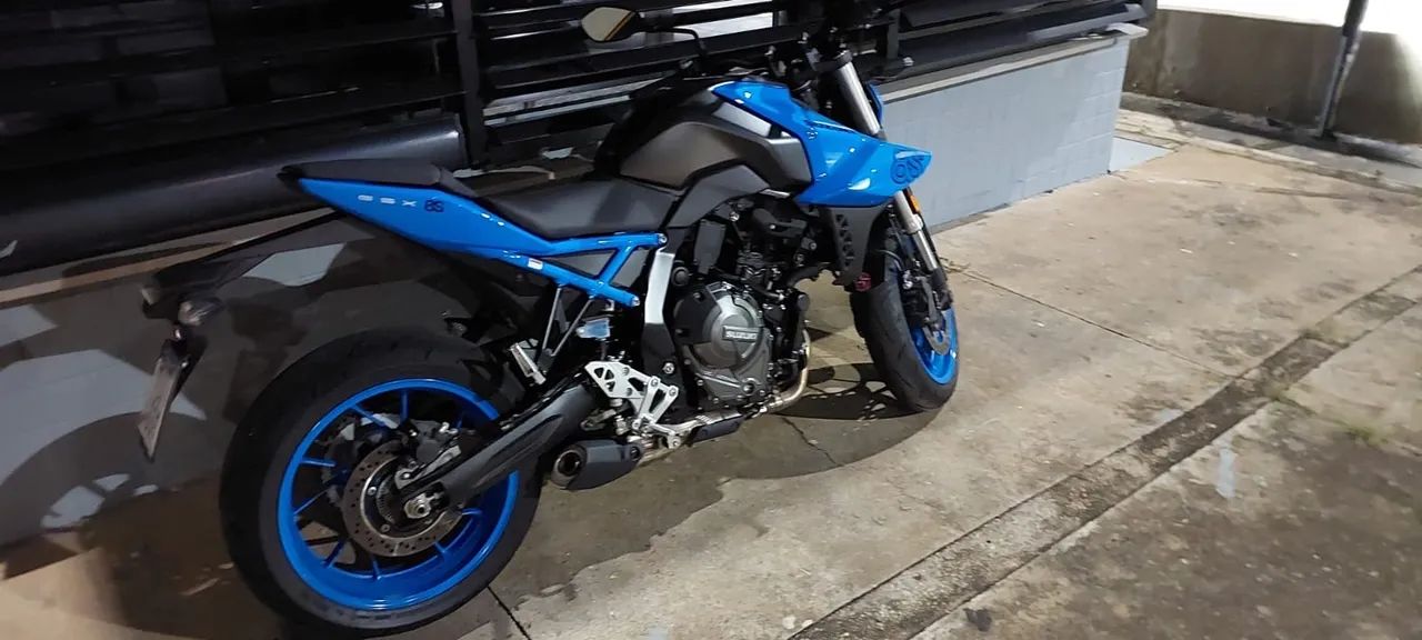Suzuki GSX 8S 800cc - Foto 5