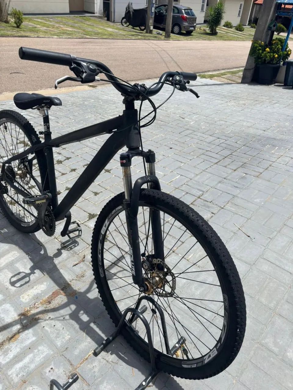 Bicicleta Preta aro 29 - Foto 3