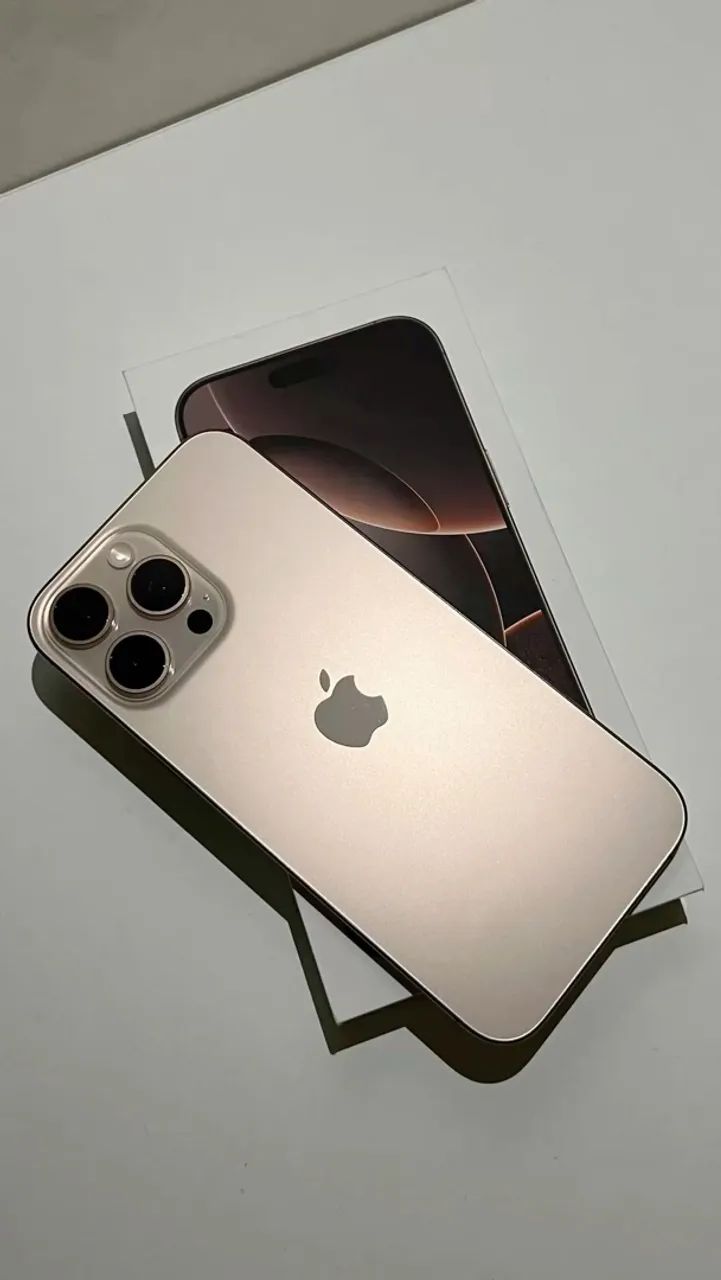 iPhone 16 Pro Max 