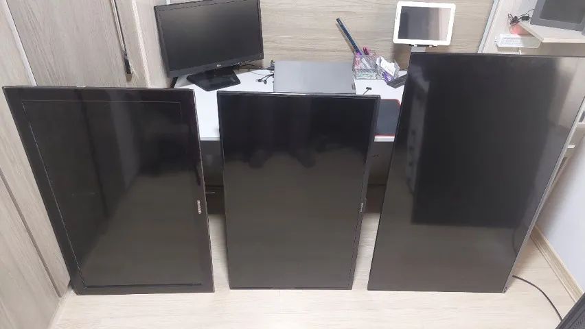03 TVs para Retirada de Peças