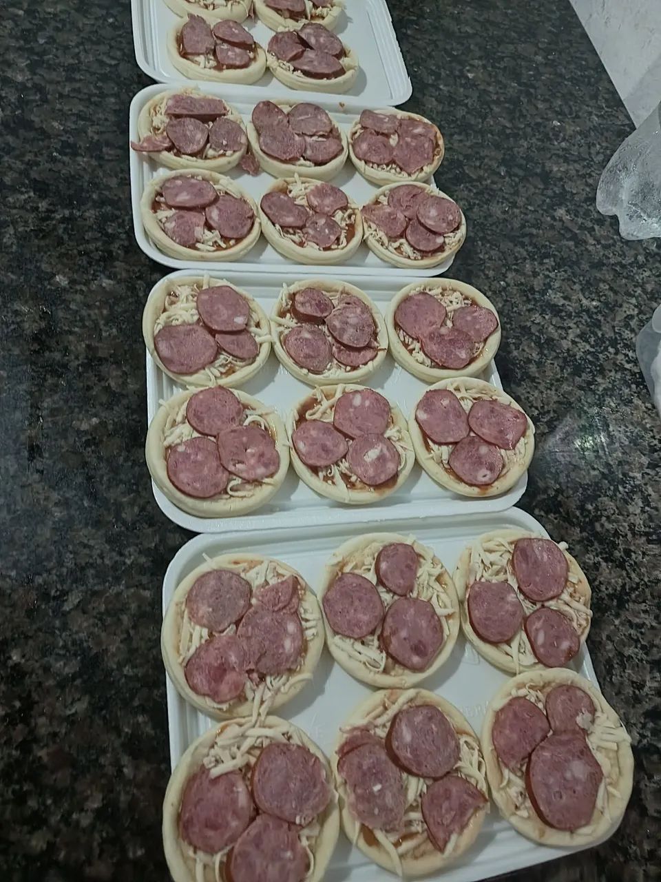 Pizzas brotinho 