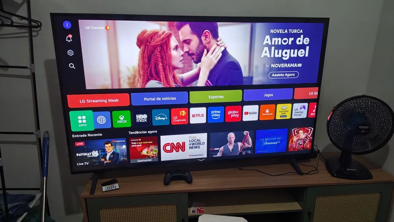 Televisão LG 65 polegadas com AirController