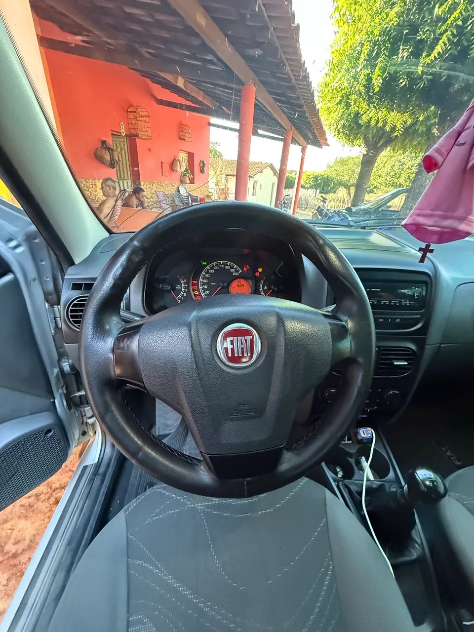 Fiat Strada Working Celeb.1.4 Fire Flex 8V CD 2015 - Foto 3