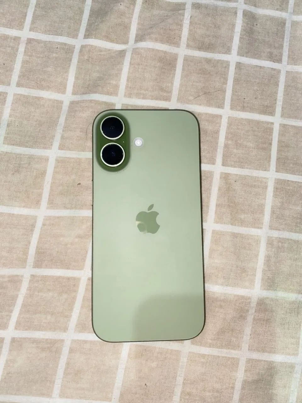 iPhone 17 Normal