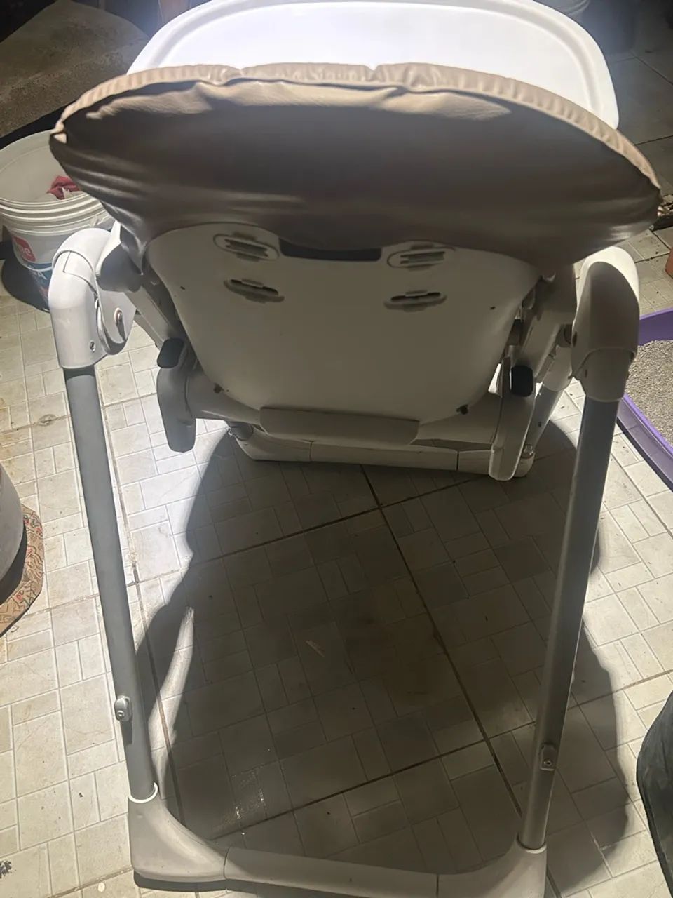 Cadeirinha alimentação bebê usado  - Foto 3