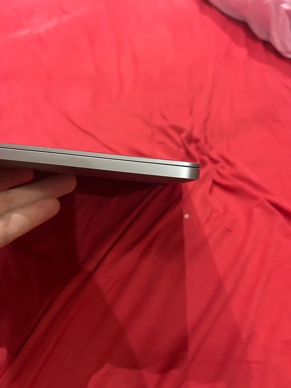 MacBook Pro 2019 - Foto 2