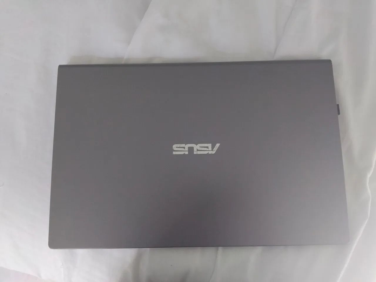 Vendo notebook usado marca Asus
