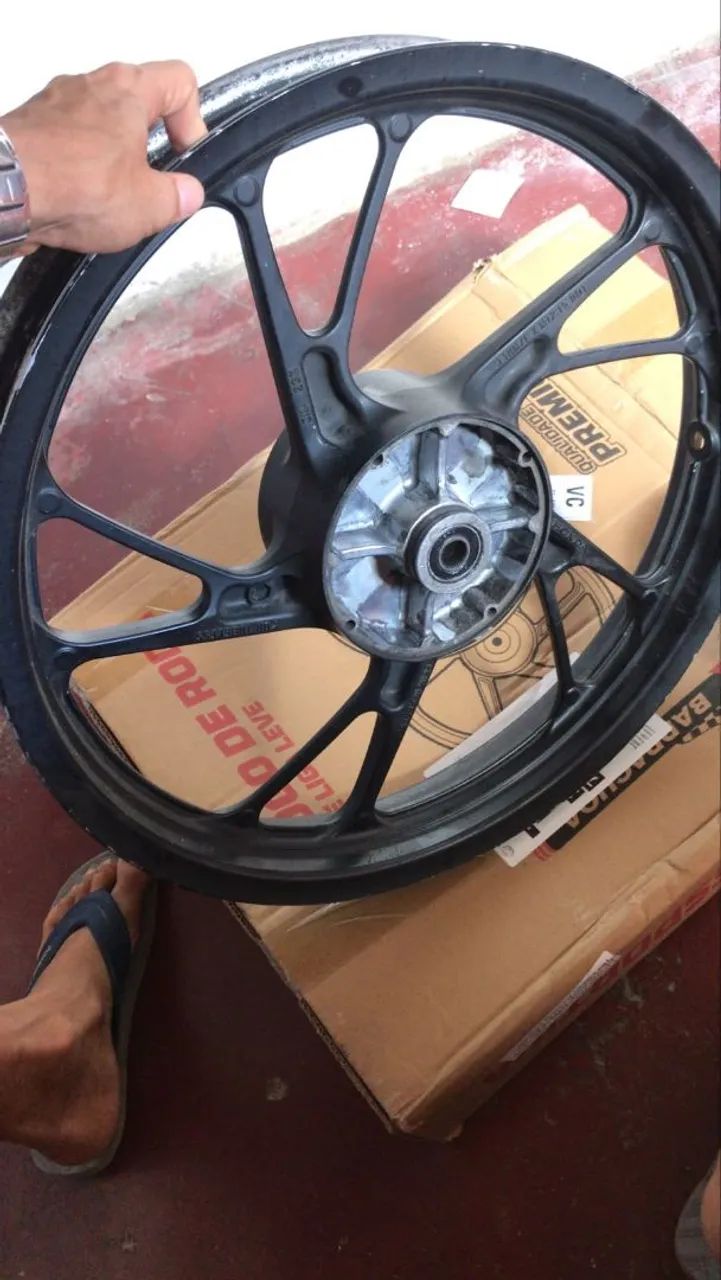 Roda traseira da 160 completa  nova nunca usada  - Foto 5
