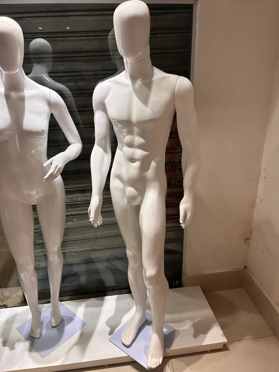 Manequim masculino A venda - Foto 3