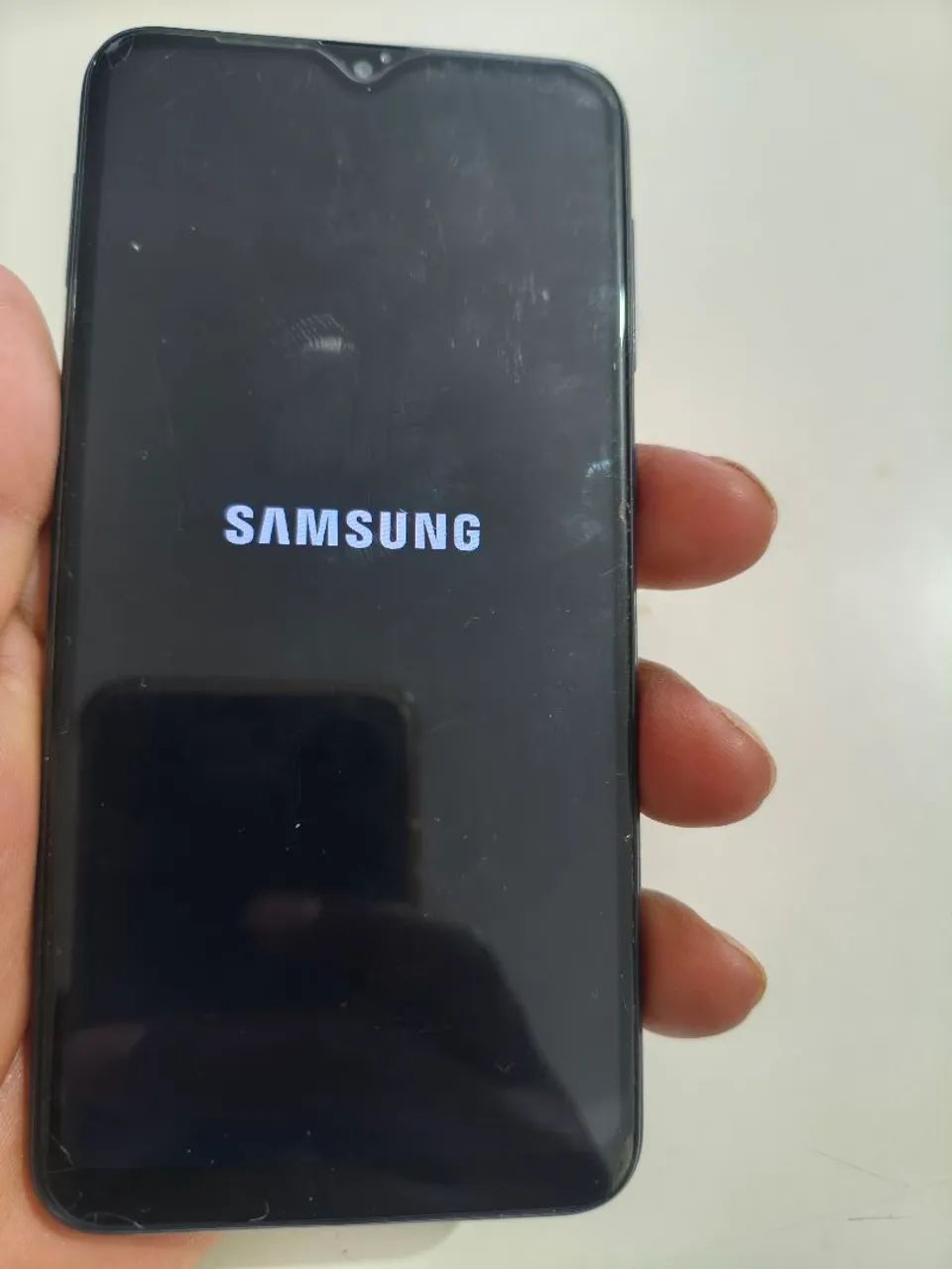 Vendo Samsung Galaxy A10 - Foto 2