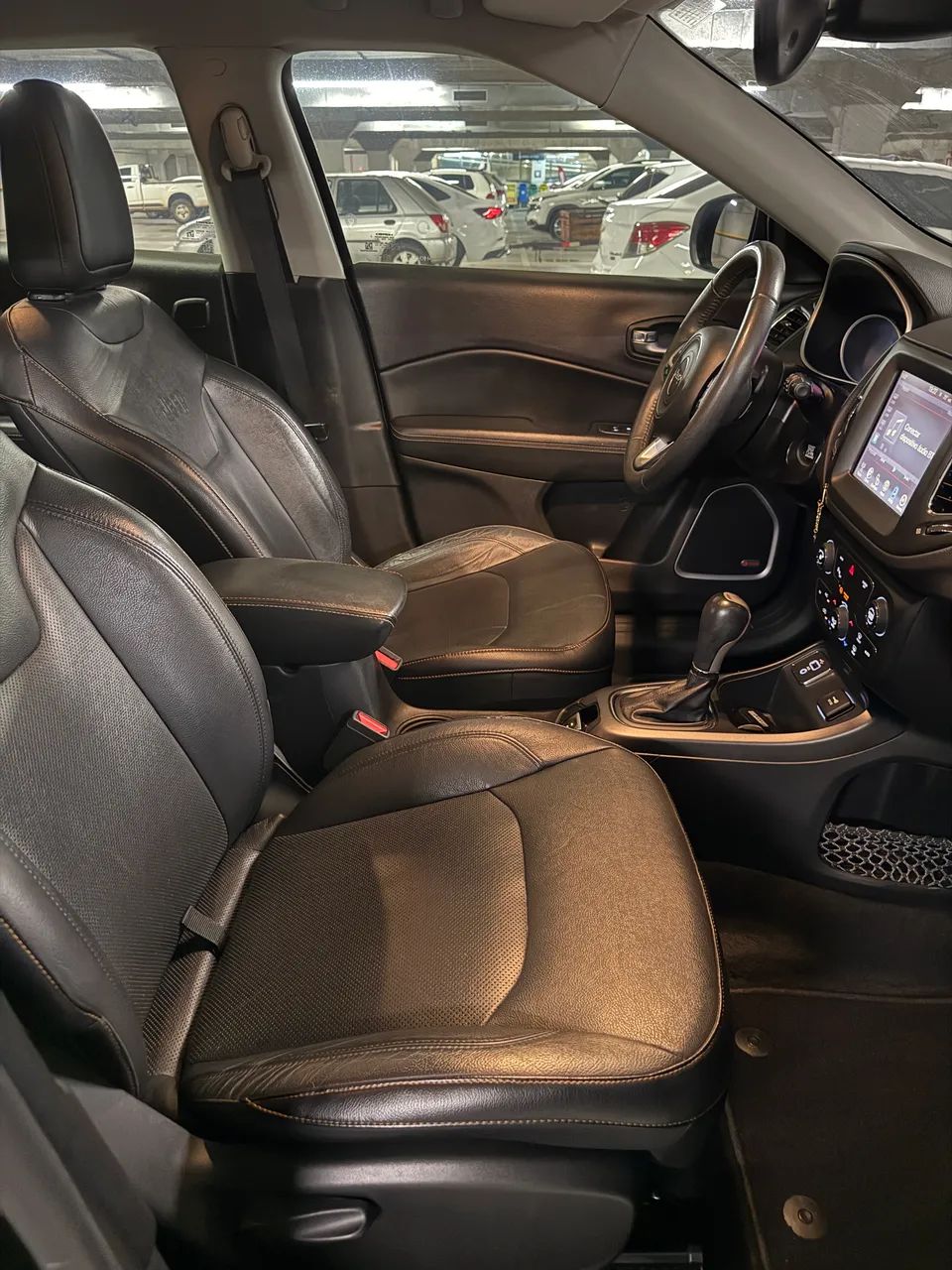 Jeep Compass Longitude 2.0 4X2 Flex 16V Aut. 2017 - Foto 4