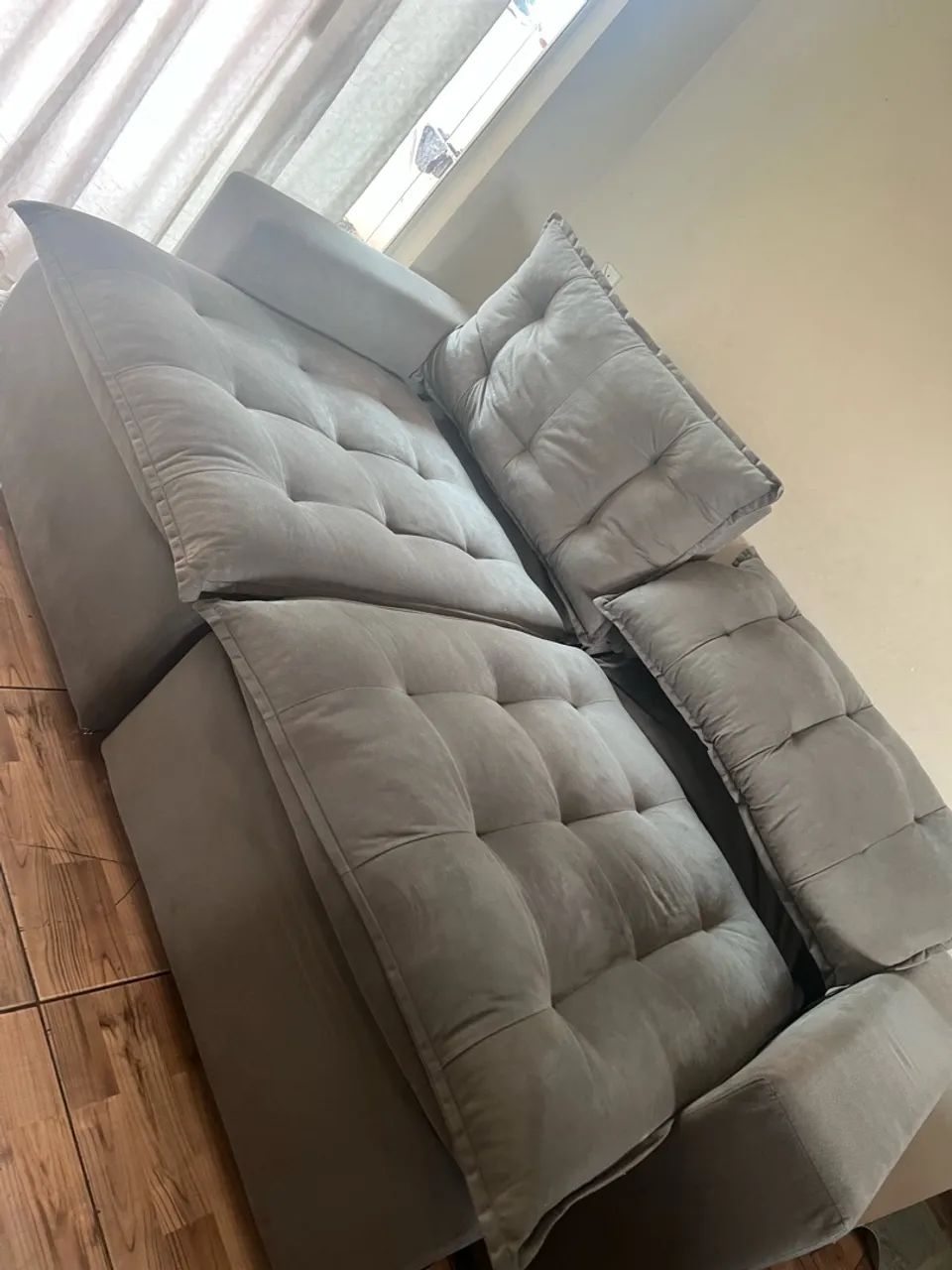Vendo sofá novo 
