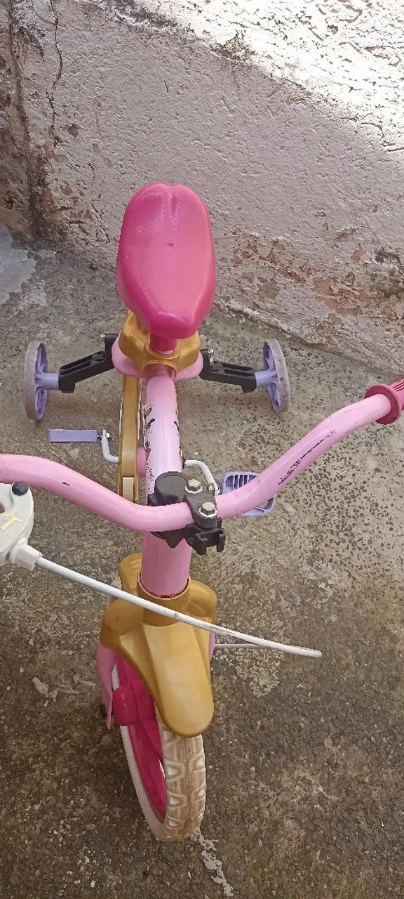 Bicicleta princesa Aro 12 - Foto 2