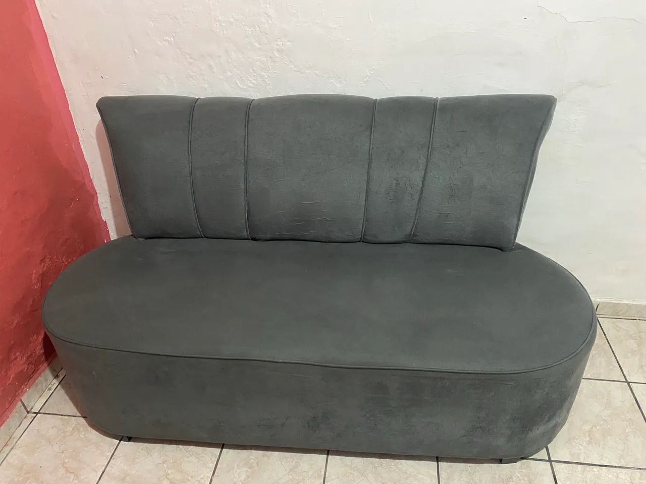 Vendo Sofá 03 lugares - Foto 2
