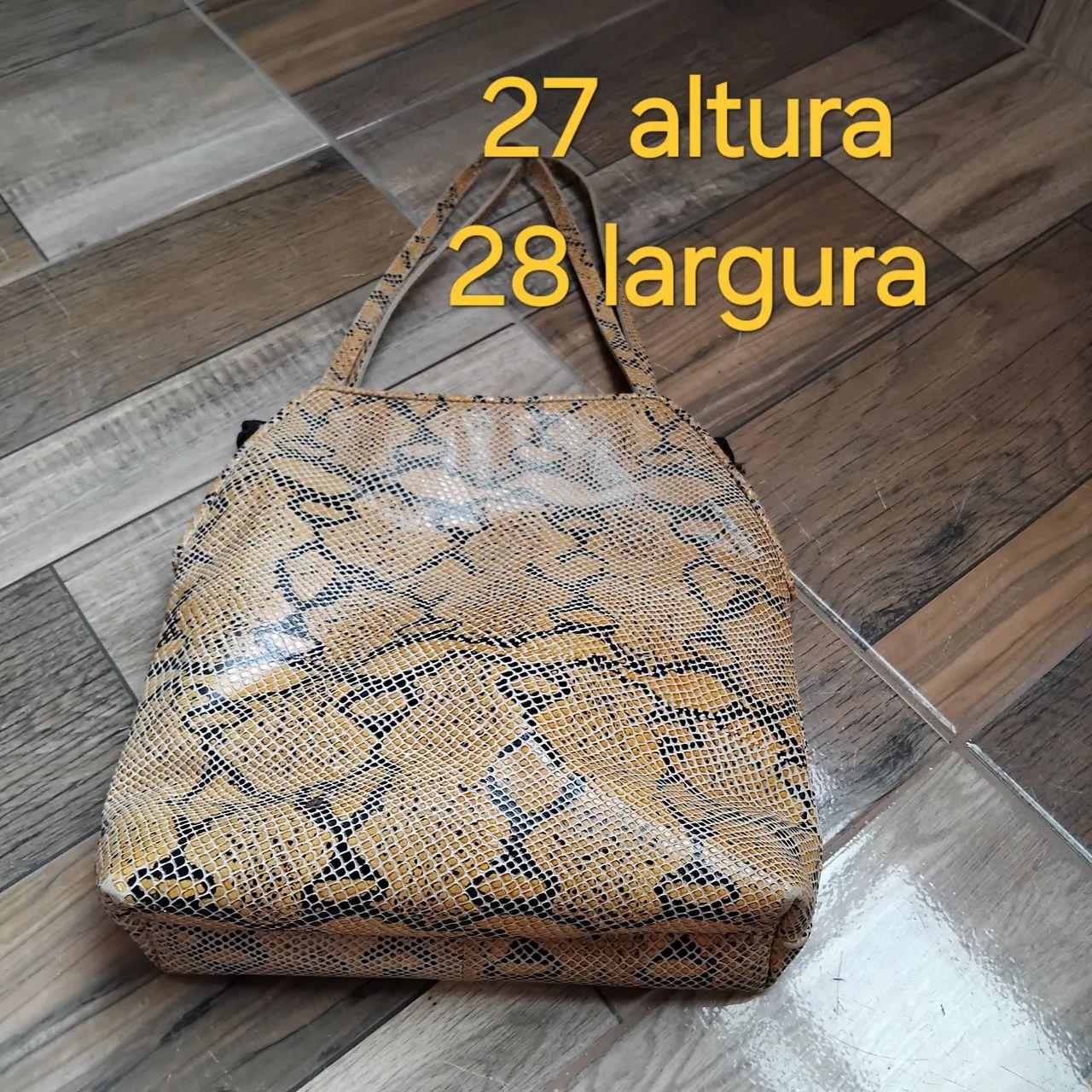 Bolsa de couro stiletto 