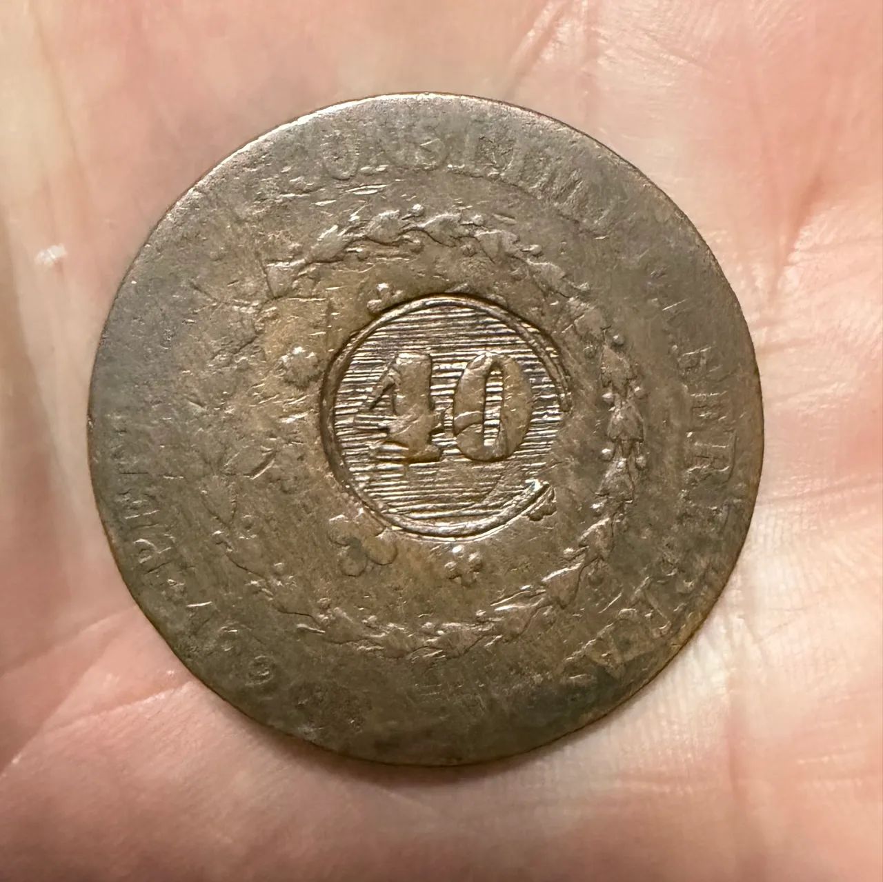 Moeda antiga de 1829.